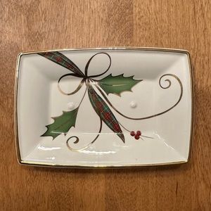 NWT Lenox Holiday Nouveau Soap Dish